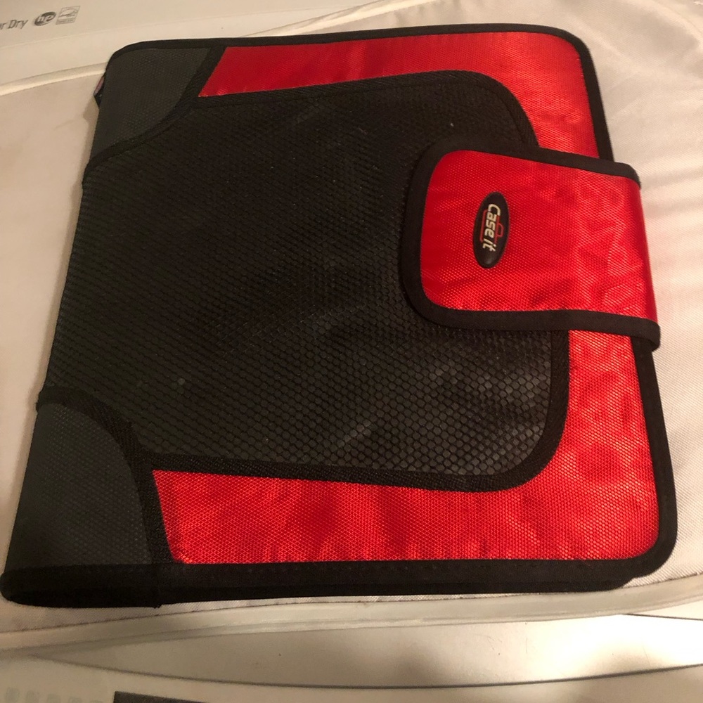 🍎1990s Case It Binder (never used!) - 907 $25 or $20 w/offer